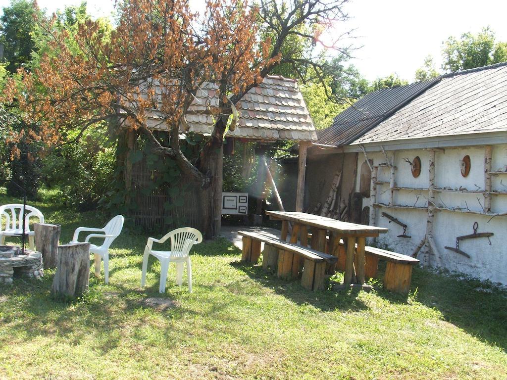 Villa Kamilla Vendeghaz Hernádkércs Exterior foto